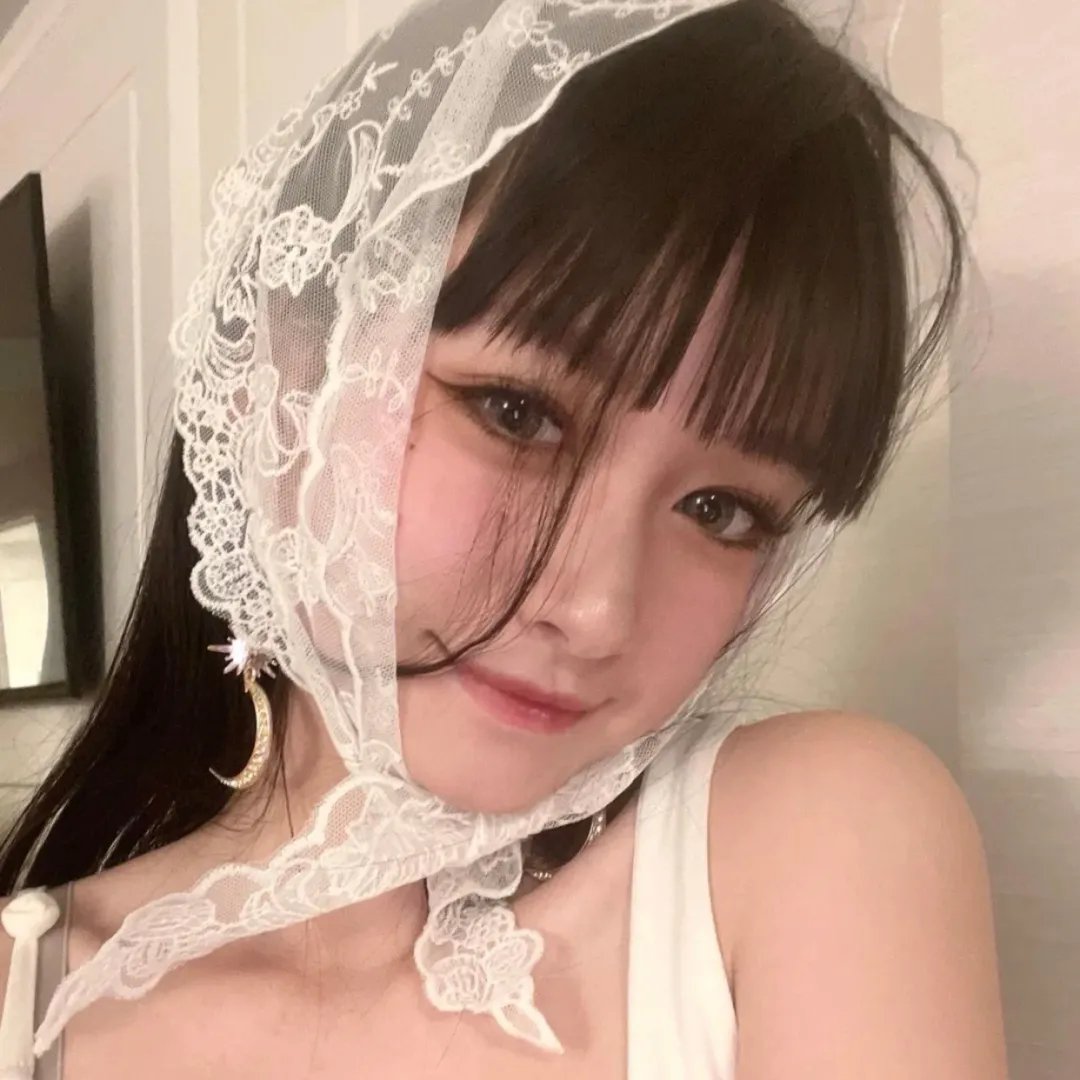 珊珊小传